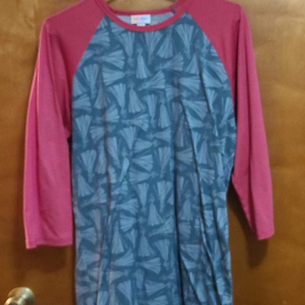 Lularoe - Picture 1 of 3